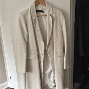 Zara Cream Blazer with Classic Lapels